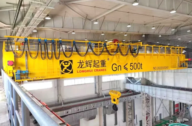 Heavy Manufacturing Lifting project photograph